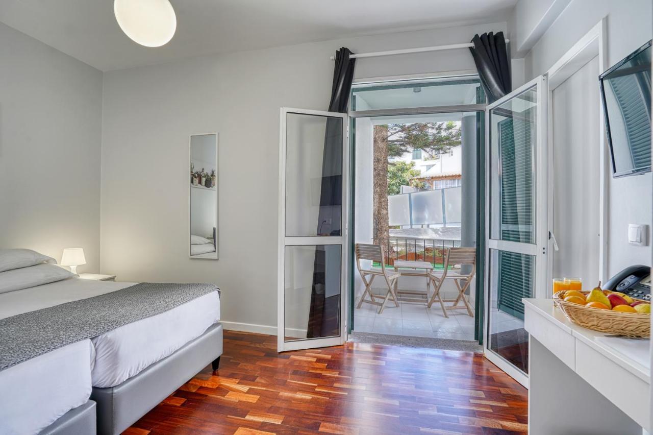 Vila Camacho Guest House ฟุงชาล ภายนอก รูปภาพ