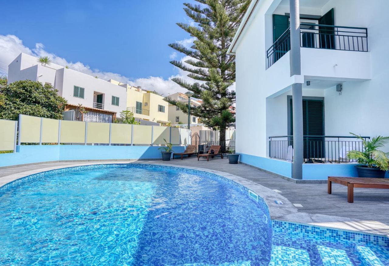 Vila Camacho Guest House ฟุงชาล ภายนอก รูปภาพ